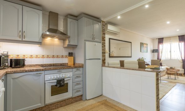Gensalg - Rækkehus -
Orihuela Costa - Villamartín