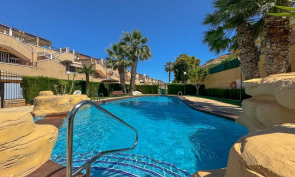Gensalg - Rækkehus -
Orihuela Costa - Villamartín