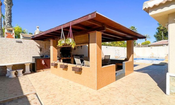 Gensalg - Villa -
Ciudad Quesada - Doña Pepa