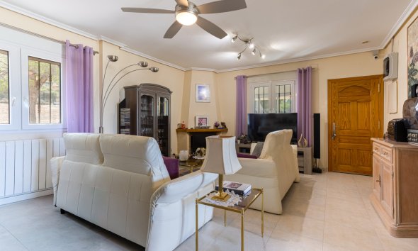 Resale - Villa -
La Zarza