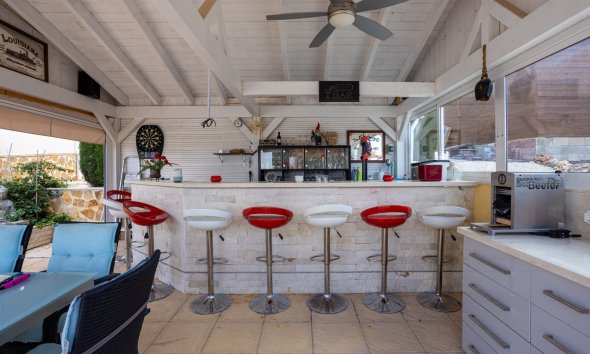 Resale - Villa -
La Zarza