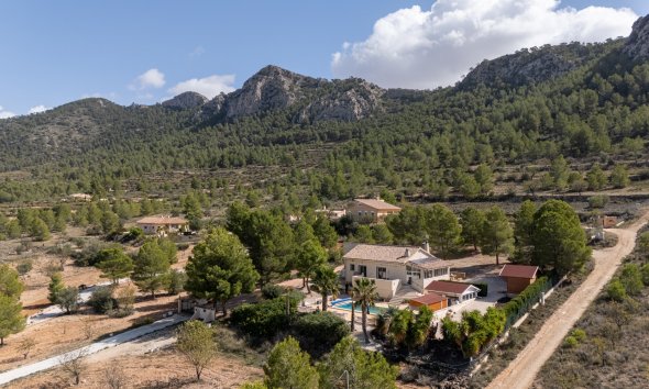 Resale - Villa -
La Zarza