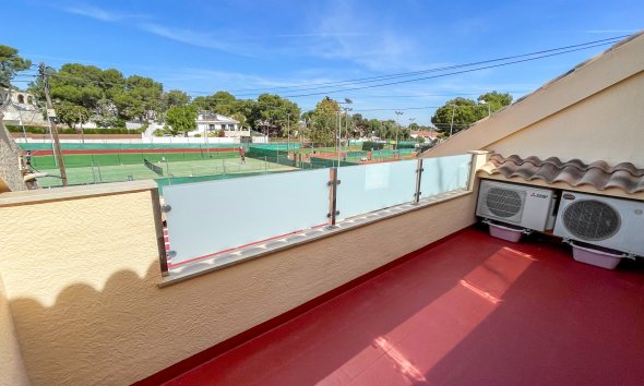 Gensalg - Rækkehus -
Torrevieja - Los Balcones