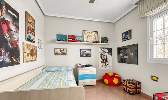 Gensalg - Villa -
Orihuela Costa - Los Dolses
