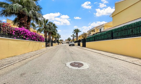 Gensalg - Villa -
Orihuela Costa - Los Dolses