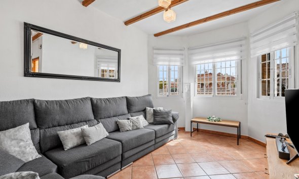 Reventa - Villa -
Algorfa - Lo Crispin
