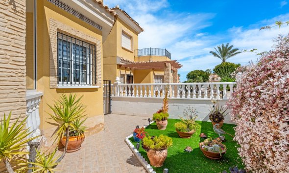 Reventa - Villa -
Algorfa - Lo Crispin