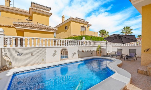 Reventa - Villa -
Algorfa - Lo Crispin