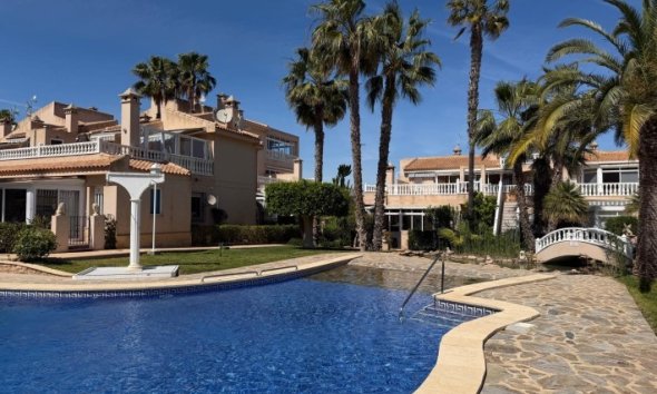 Gensalg - apartment -
Orihuela Costa - Playa Flamenca