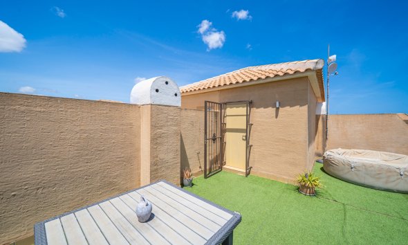 Resale - Townhouse -
Ciudad Quesada