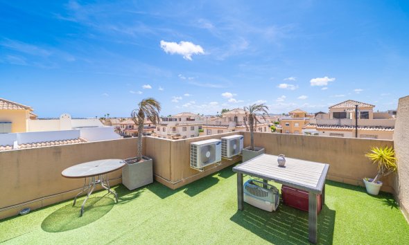 Resale - Townhouse -
Ciudad Quesada