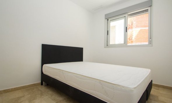 Obra nueva - Ático -
Orihuela