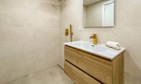 Gensalg - apartment -
Torrevieja - Playa Los Naufragos