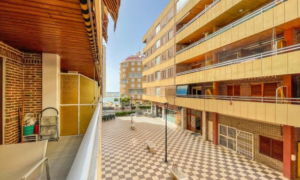 Gensalg - apartment -
Torrevieja - Playa Los Naufragos