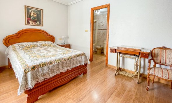 Gensalg - apartment -
Torrevieja - Playa Los Naufragos