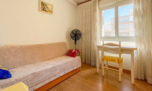 Gensalg - apartment -
Torrevieja - Playa Los Naufragos