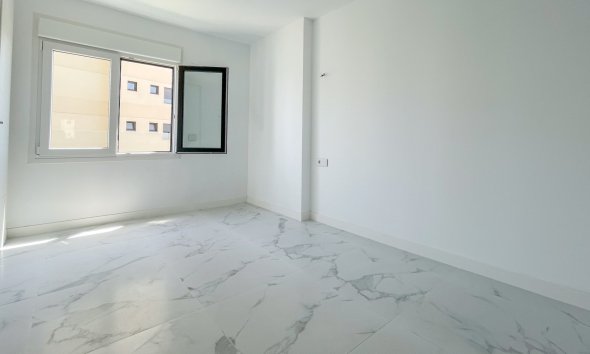 Reventa - apartment -
Orihuela Costa - Punta Prima