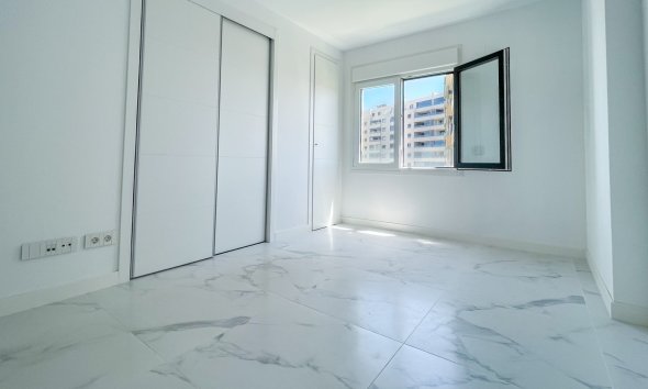 Reventa - apartment -
Orihuela Costa - Punta Prima