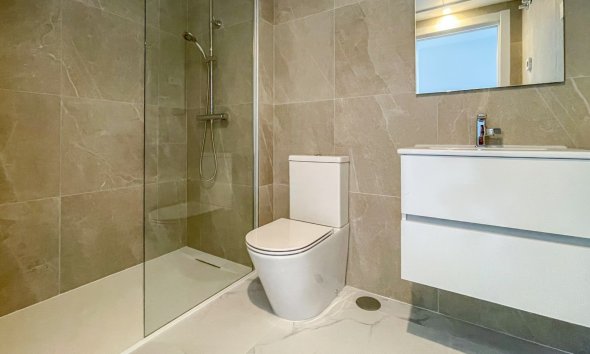 Reventa - apartment -
Orihuela Costa - Punta Prima