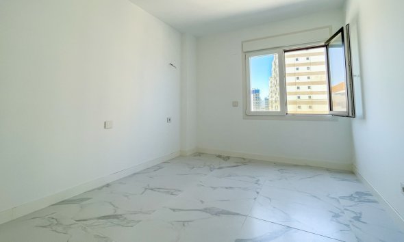 Reventa - apartment -
Orihuela Costa - Punta Prima
