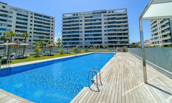 Reventa - apartment -
Orihuela Costa - Punta Prima