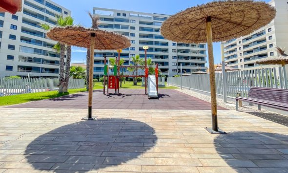 Reventa - apartment -
Orihuela Costa - Punta Prima
