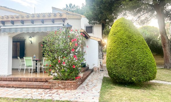 Reventa - Villa -
Orihuela Costa - Punta Prima