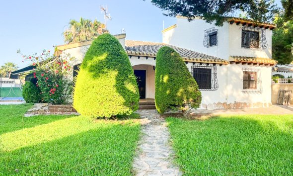 Reventa - Villa -
Orihuela Costa - Punta Prima