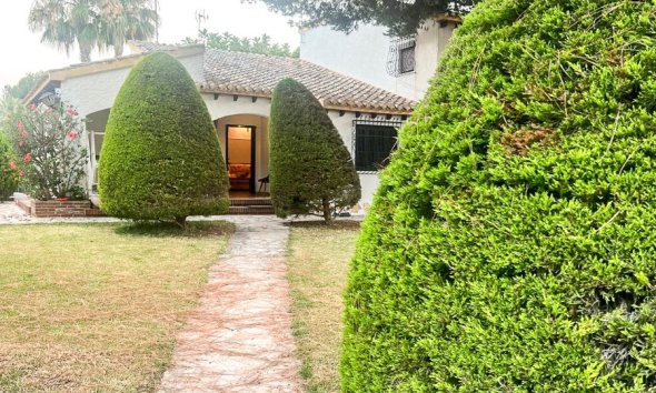 Reventa - Villa -
Orihuela Costa - Punta Prima