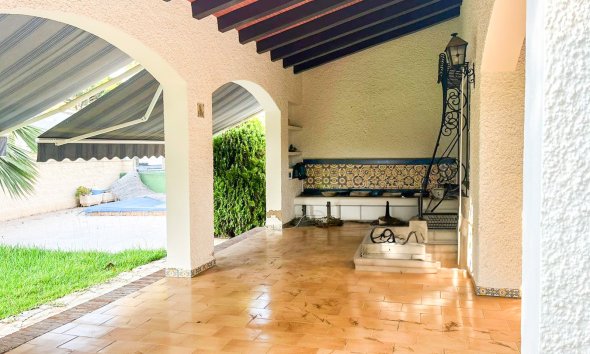 Reventa - Villa -
Orihuela Costa - Punta Prima