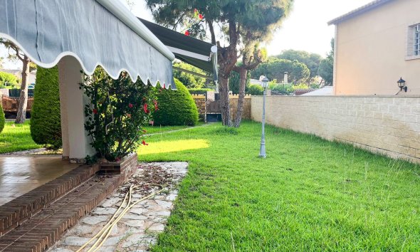 Reventa - Villa -
Orihuela Costa - Punta Prima