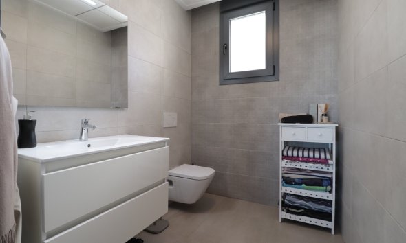 Reventa - Villa -
Benimar - Benimar III