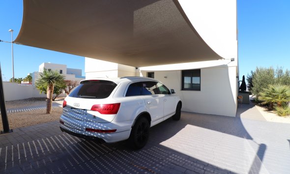 Reventa - Villa -
Benimar - Benimar III