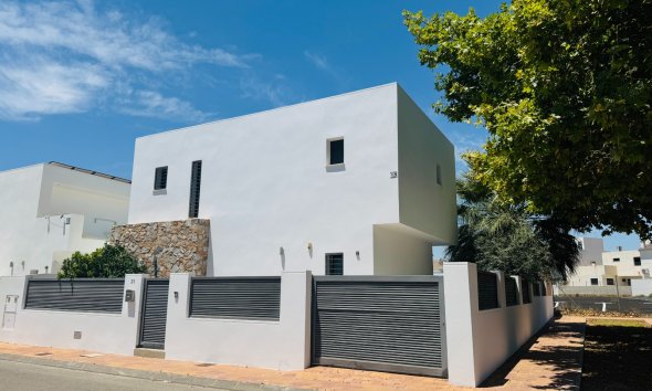 Gensalg - Villa -
San Pedro del Pinatar - LO PAGÁN