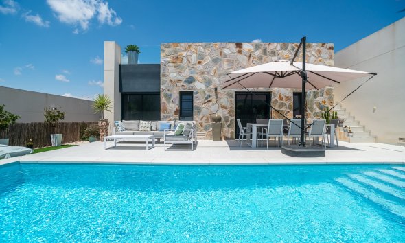 Reventa - Villa -
Algorfa - La finca Golf
