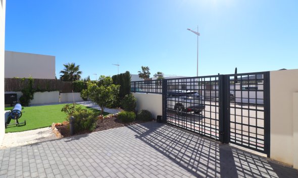 Reventa - Villa -
Algorfa - La finca Golf