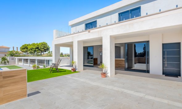 Gensalg - Country House -
Los Montesinos - La Herrada