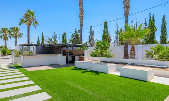 Gensalg - Country House -
Los Montesinos - La Herrada