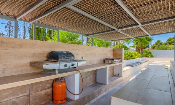Gensalg - Country House -
Los Montesinos - La Herrada