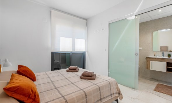 Gensalg - apartment -
Orihuela Costa - Playa Flamenca