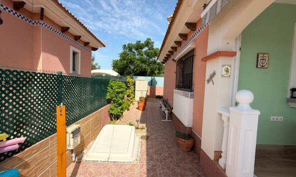 Gensalg - Villa -
Los Montesinos - La Herrada