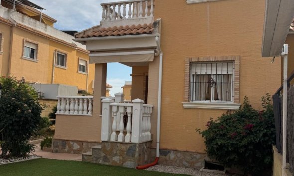 Gensalg - Rækkehus -
Ciudad Quesada - Doña Pepa