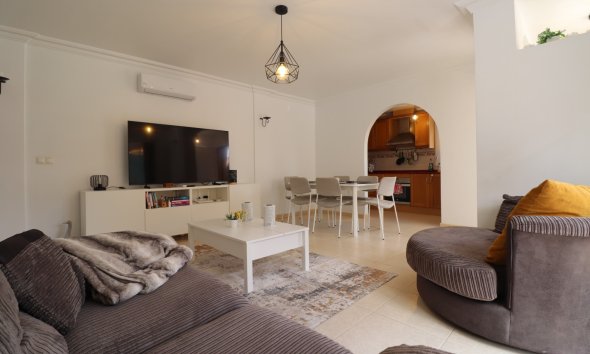 Gensalg - Villa -
Los Montesinos - La Herrada