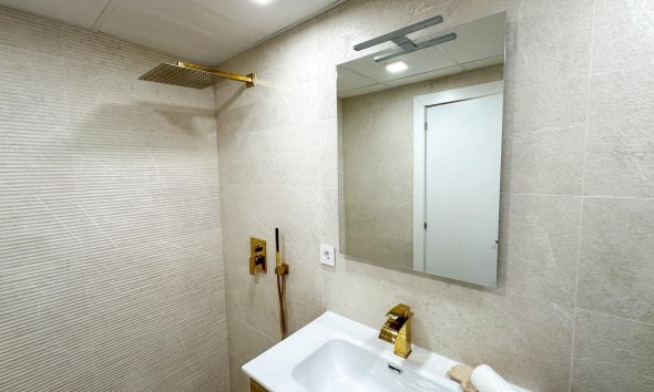 Gensalg - apartment -
Torrevieja - Playa Los Naufragos