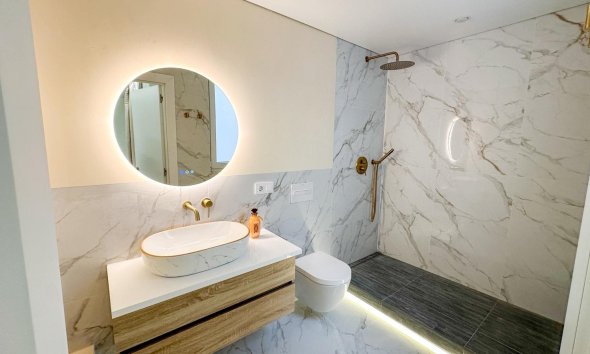 Gensalg - apartment -
Torrevieja - Playa Los Naufragos
