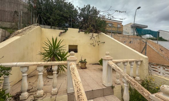 Gensalg - Rækkehus -
Torrevieja - Los Balcones