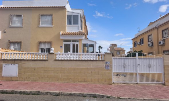 Gensalg - Rækkehus -
Rojales - Ciudad Quesada