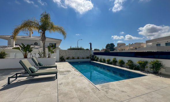 Gensalg - Villa -
Orihuela Costa - Villamartín