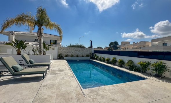 Gensalg - Villa -
Orihuela Costa - Villamartín