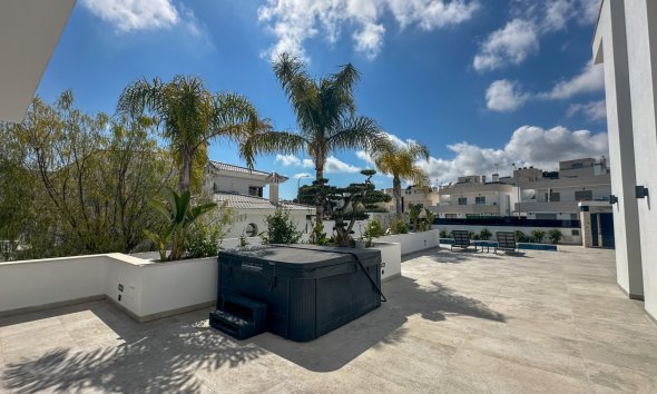 Gensalg - Villa -
Orihuela Costa - Villamartín